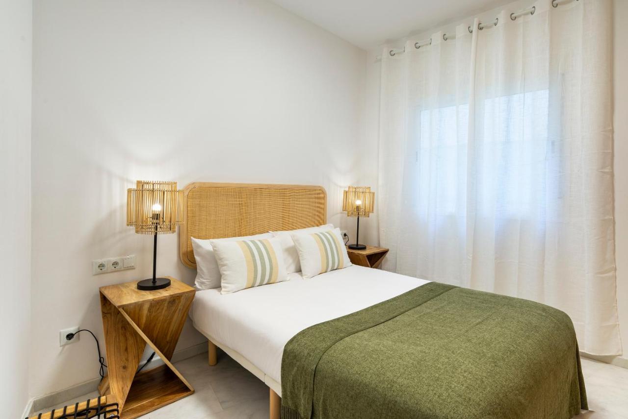 Carrera I & Old Town By Ele Apartments Malaga Exterior photo